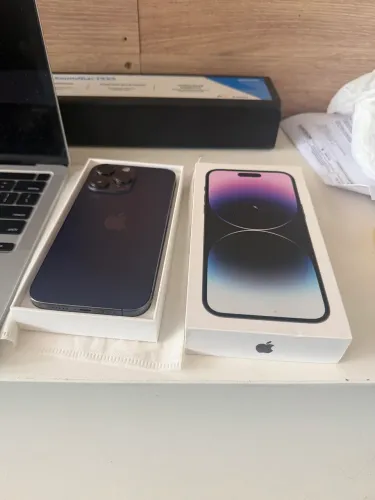 iPhone 14 Pro Max, nota, caixa, adesivo