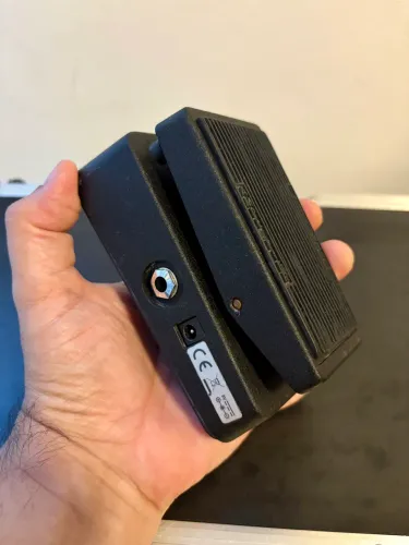 Pedal Dunlop Cry Baby Mini Wah CBM95