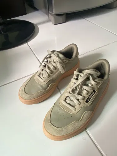 Tênis Adidas Verde