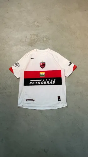 Camisa Flamengo 2005 - Bem conservada!