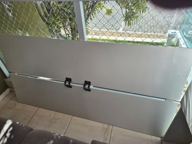 Rack e painel para doação
