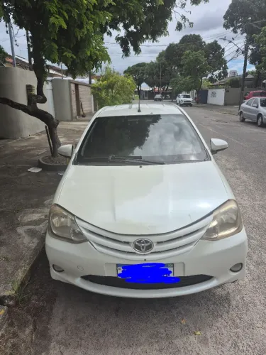 Toyota Etios X 1.3 Flex 16V 5P Mec. 2016