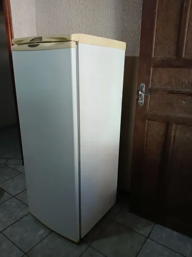 Geladeira Electrolux