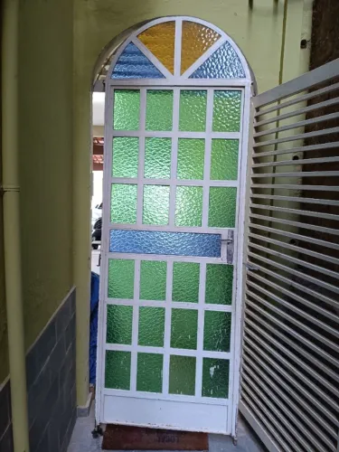 Porta estilo colonial