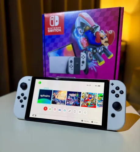 (Desbloqueado) Nintendo Switch Oled
