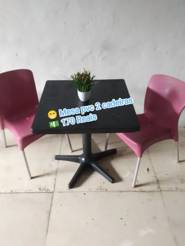 Mesa plástico 2 cadeiras