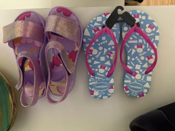 Melissa original e havaianas novos tamanho 28