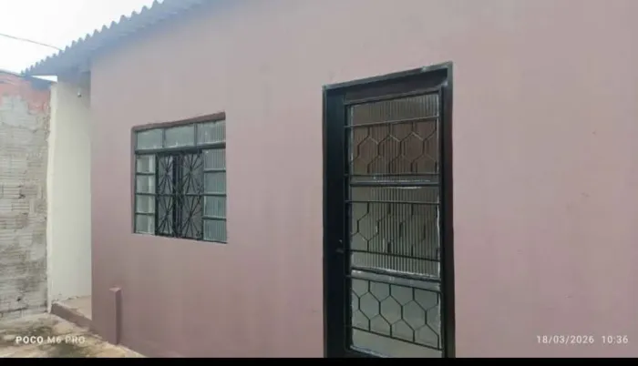 VENDO URGENTE MOTIVO MUDANÇA DE ESTADO NO AERO RANCHO UMA RUA ATRÁS DA GUINTER HANS