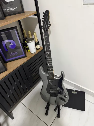 Guitarra tagima sixmart + pedaleira tank G e mini amplificador 