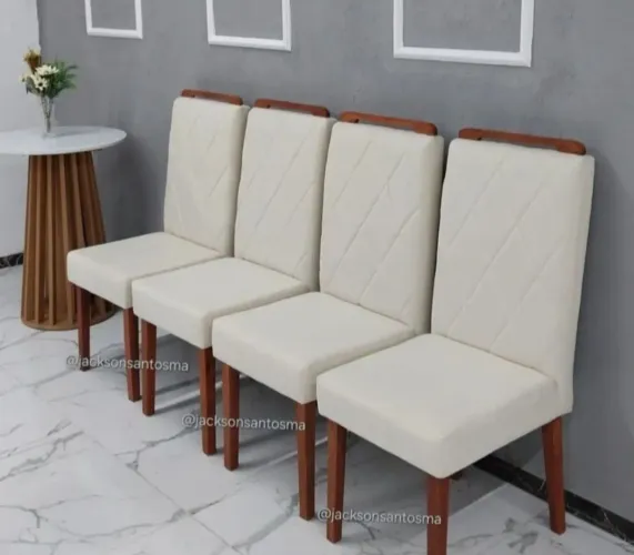 4 cadeiras de luxo com cabeceiras - Conforto e elegância
