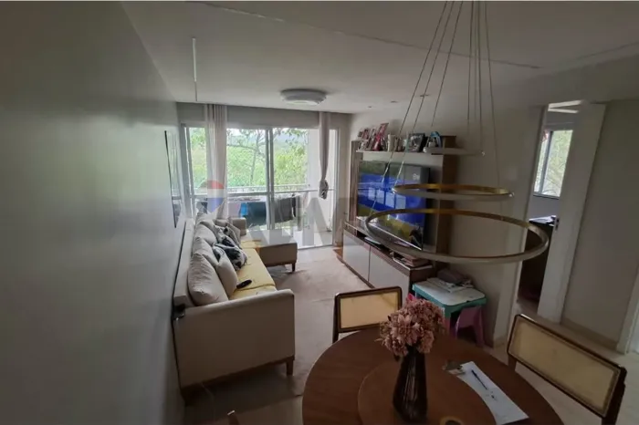 Apartamento à Venda em Guaratiba | Estrada do Piai, Próximo ao Comércio
