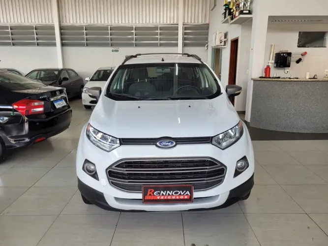 Ford Ecosport Freestyle 1.6 16V Flex 5P 2014