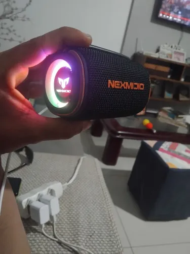Caixa De Som Bluetooth Portátil Estéreo Md-b02 Nexmidio Preto 110220 V
