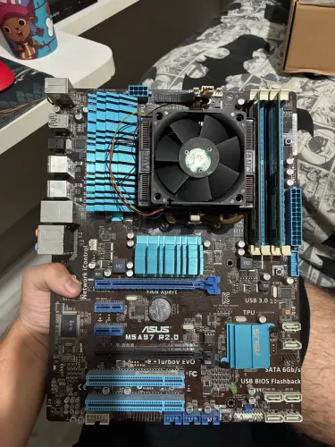 KIT AM3 FX-8350 + 16GB + Placa mãe