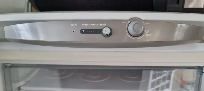Frizzer Consul 254Lts semi-novo e conservado