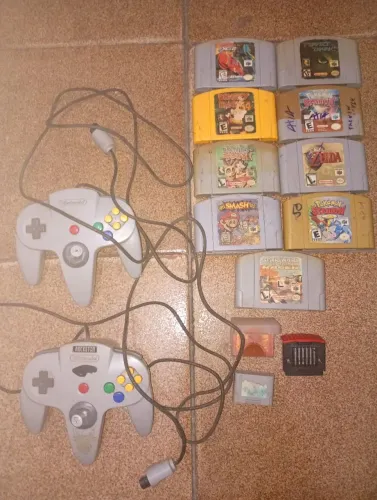 Acessórios e jogos de Nintendo 64 