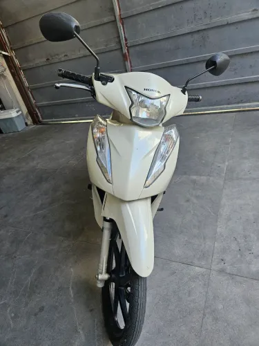 Vende- se BIZ 125
