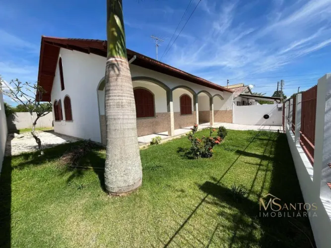 Casa com 3 dormitórios à venda, 150 m² por R$ 1.300.000,00 - Daniela - Florianópolis/SC