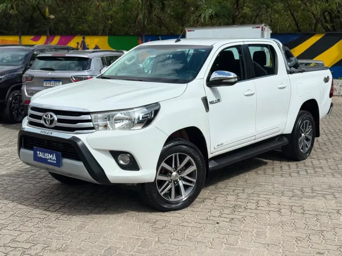 Toyota Hilux CD SRV 4X4 2.8 TDI Diesel Aut. 2016