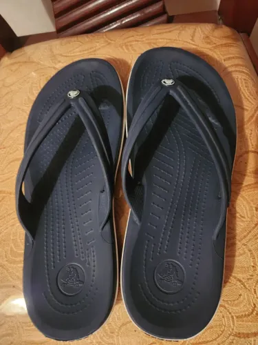 Chinelo Crocs Crocband Flip