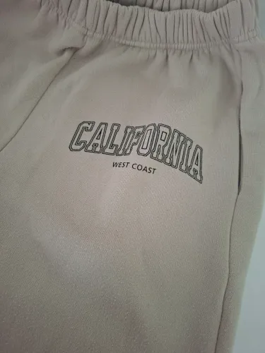 Calça shein moletom por apenas 40 reais