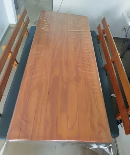 Mesa de jantar para até 10 lugares