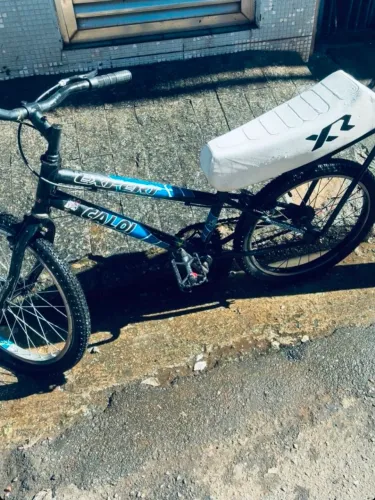 Bicicleta aro 20 seminova