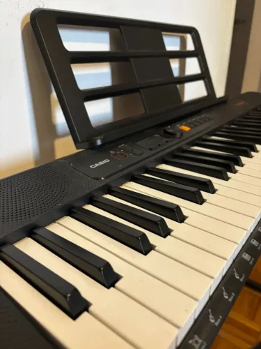 Teclado Casio CasioTone CT-S195