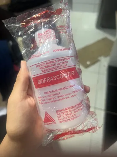 Frasco para nutrição 