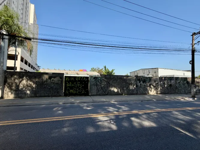 Terreno comercial para venda em Parque Cecap, 1,569m²