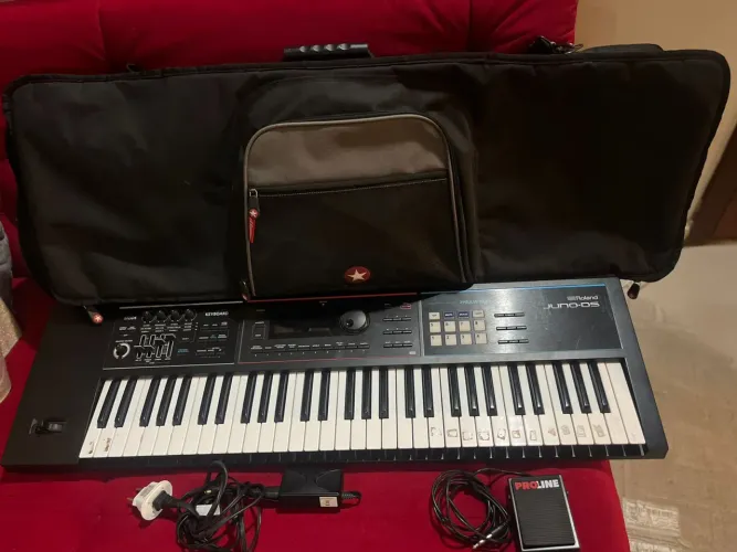 Teclado sintetizador Roland Juno DS 61 