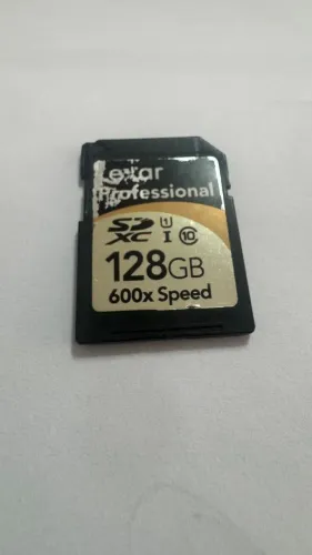 Cartão de Memoria Lexar professional 128GB SDxc 600xSpeed Class 10 perfeito