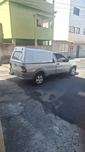 Vendo capota da strada em fibra em bom estado de conservação. Valor R$2.200.00