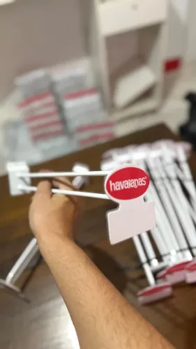 Gancho de Havaianas para Canaletado