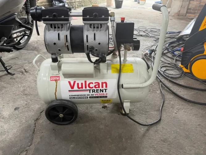 Compressor 