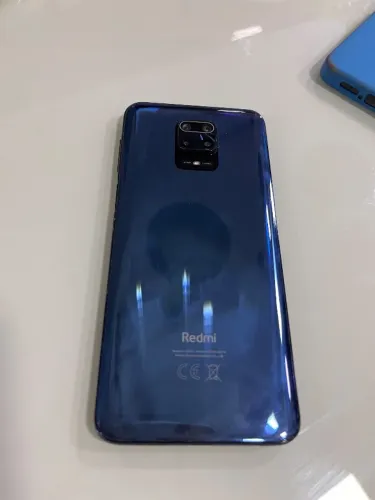 Vendo 2 celulares em perfeito funcionamento..J7 prime e 1 redmi note 9s