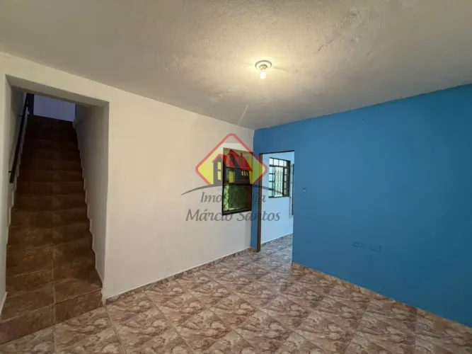 Locação de Casas / Fundos na cidade de Taubaté