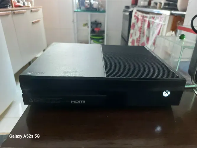 Xboxone fat 600 reais sem controle