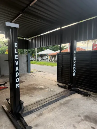 Vendo elevador automotivo 2.5k