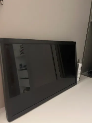 Vende-se monitor 75 hz 21.5 polegadas quem tiver interesse vem pv!!