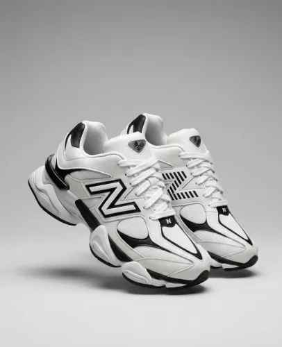 Tênis New Balance branco mega confortável 