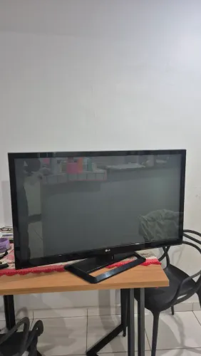 TV LG 42" PLASMA