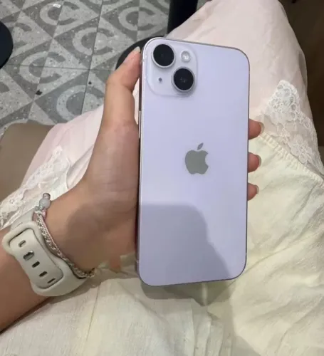 iPhone 14 Roxo