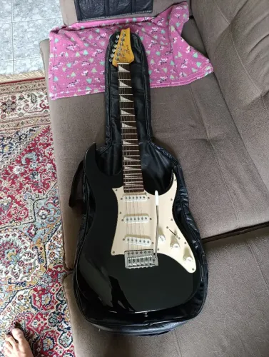Guitarra + amplificador