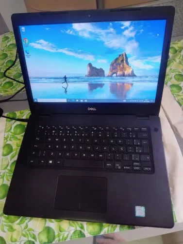 Notebook Dell oitava geração 8gb memória ram ddr4 e SSD 240gb