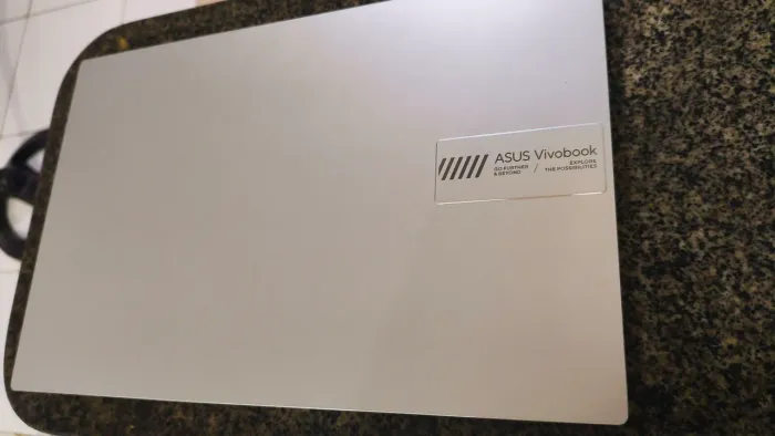 Asus vivobook go 15 - core i3