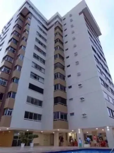 COBERTURA EXCLUSIVA A 100 METROS DA PRAIA DE TAMBAÚ