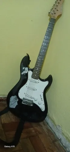 Guitarra strinberg
