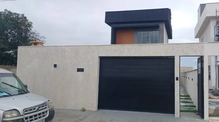 EXCELENTE OPORTUNIDADE! CASA NOVA À VENDA  VILA DO PERÓ, CABO FRIO/RJ