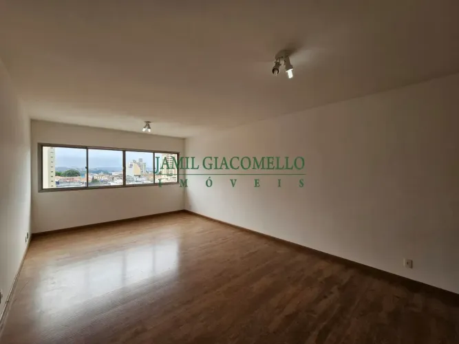 Apartamento, à venda, em Jundiaí - Região central - Vista livre para a cidade!